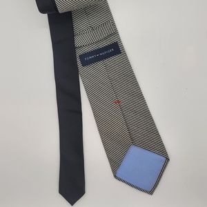 Tommy Hilfiger Silk & Wool Blend Crisp Modern Tie